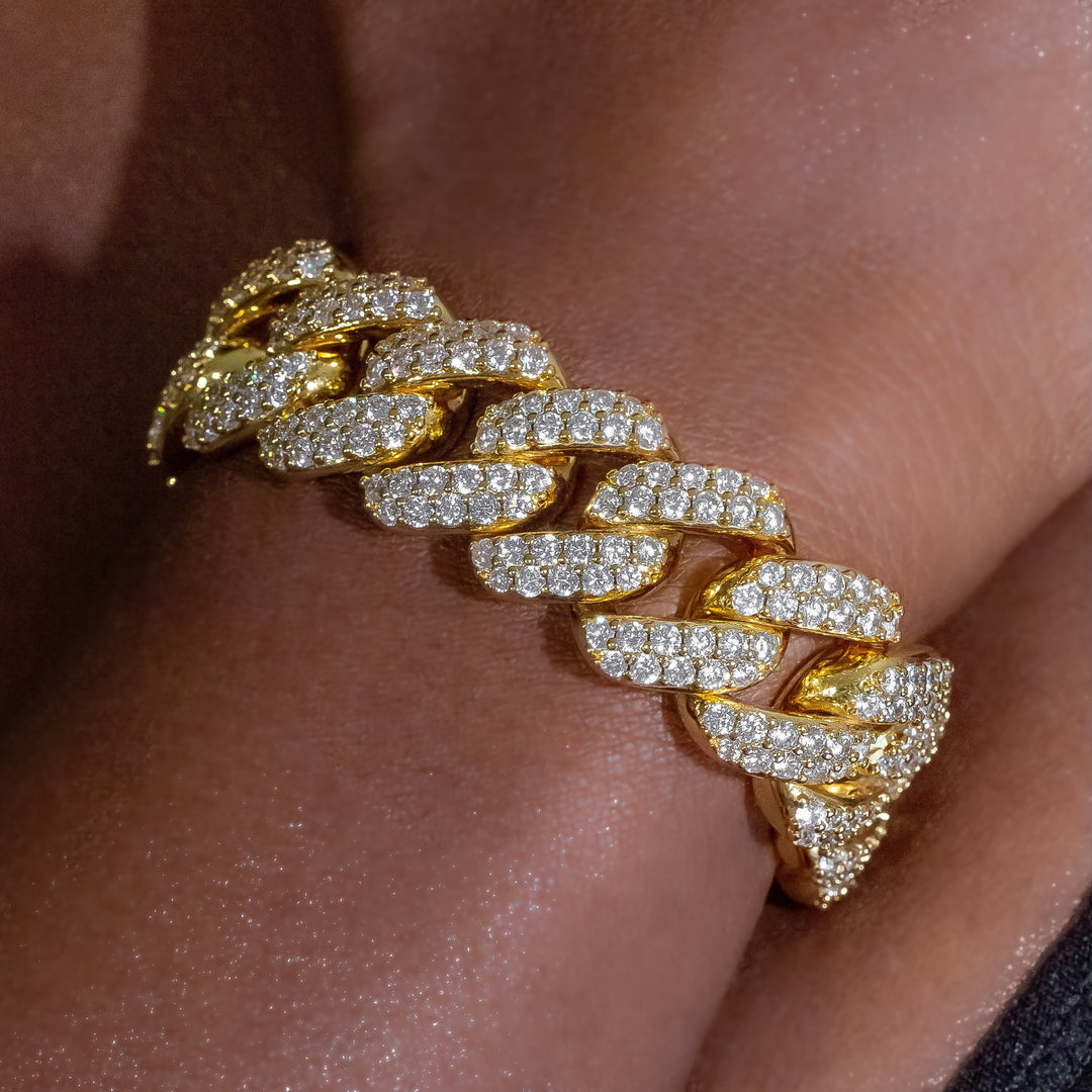 18mm Yellow Gold Flower Set Cuban Link Bracelet · female-model