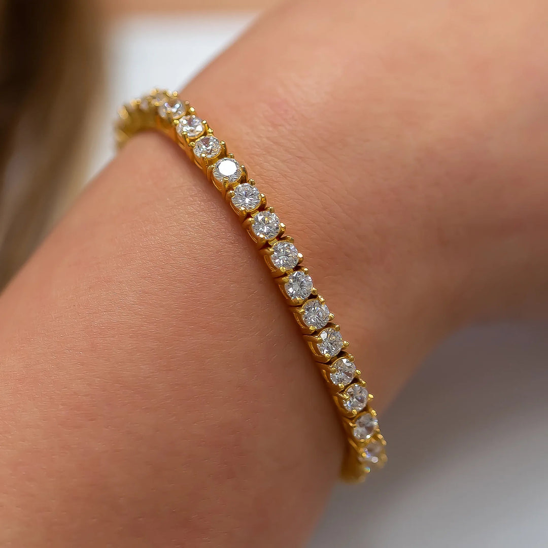 4mm Yellow Gold Diamond Tennis Bracelet · female-model