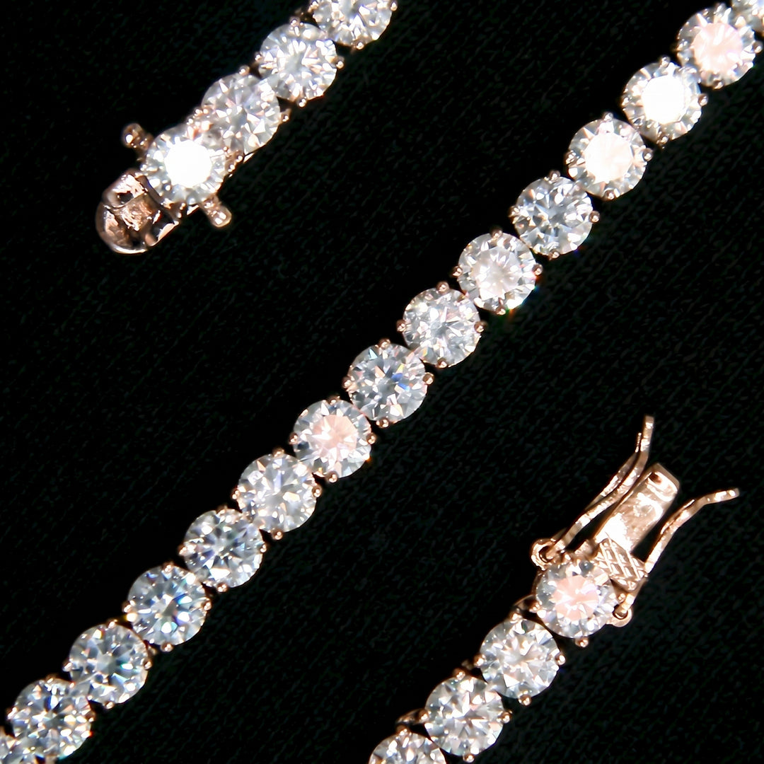 5mm Tennis Bracelet - 18K Rose Gold · male-model
