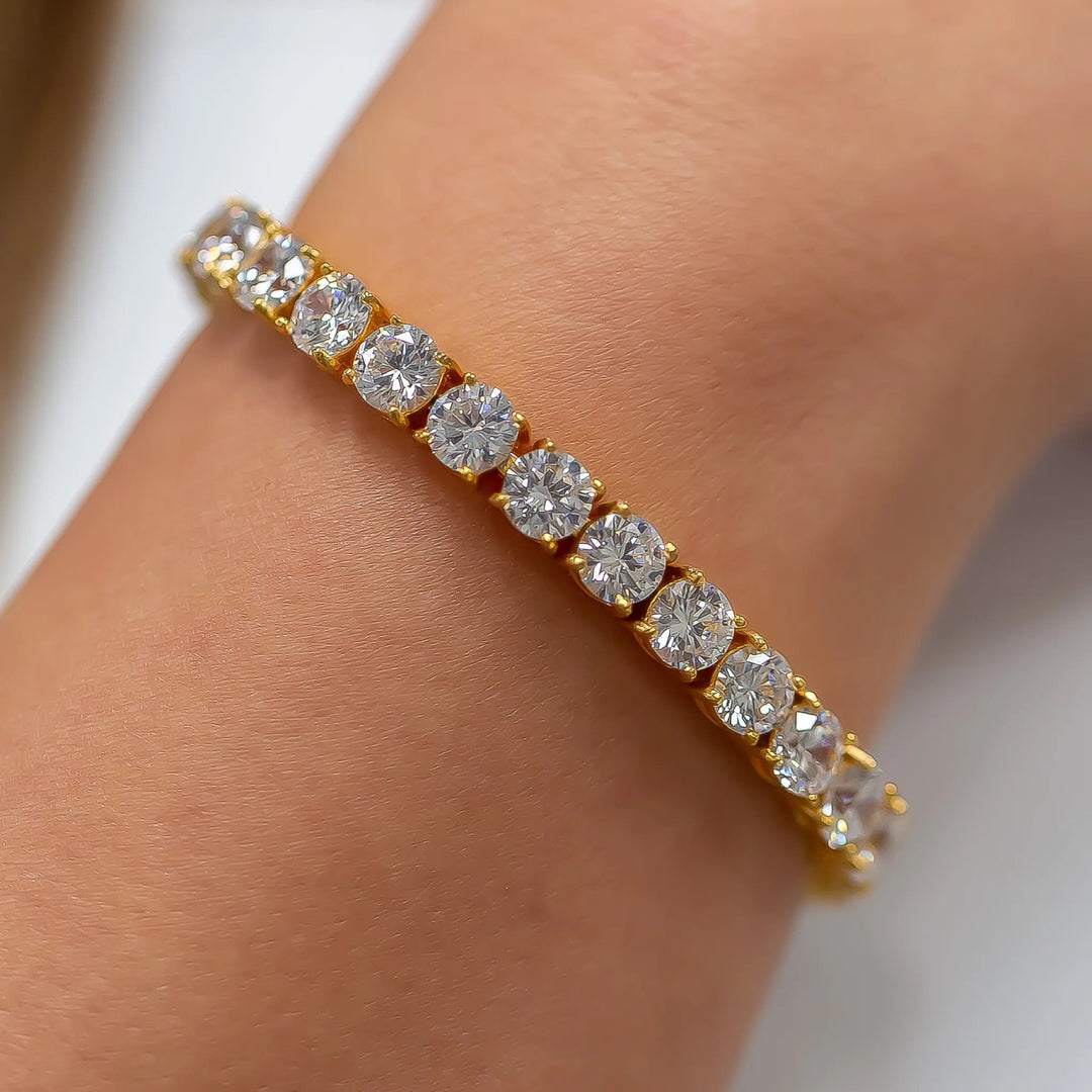 6mm Yellow Gold Diamond Tennis Bracelet · female-model