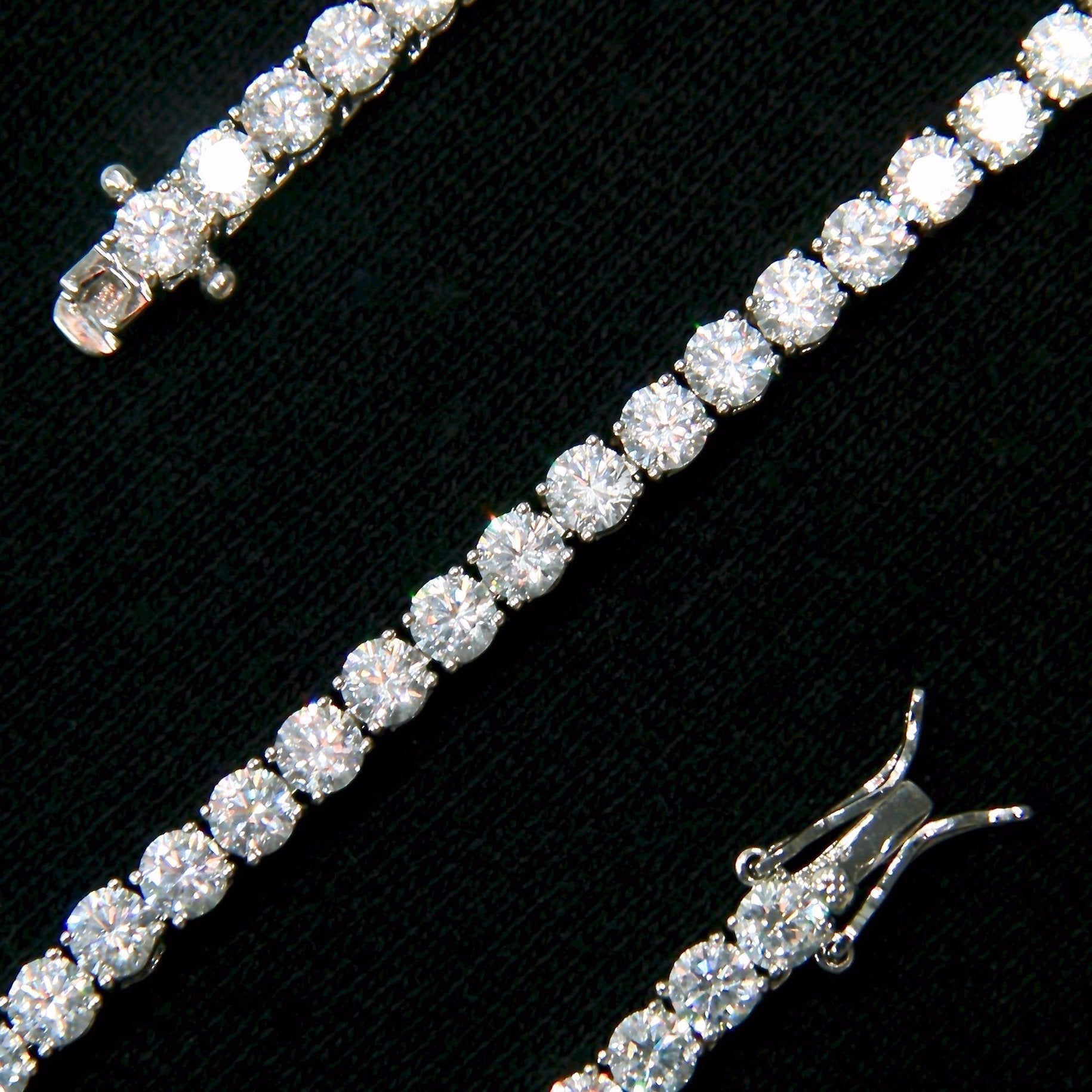 Tennis bracelet in White Gold