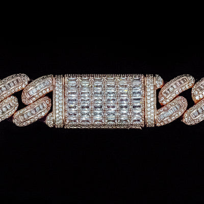 18mm Bugatti Link Chain - 18K Rose Gold · male-model