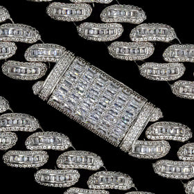 Baguette Cuban Link Choker/ Necklace in White Gold - 18mm