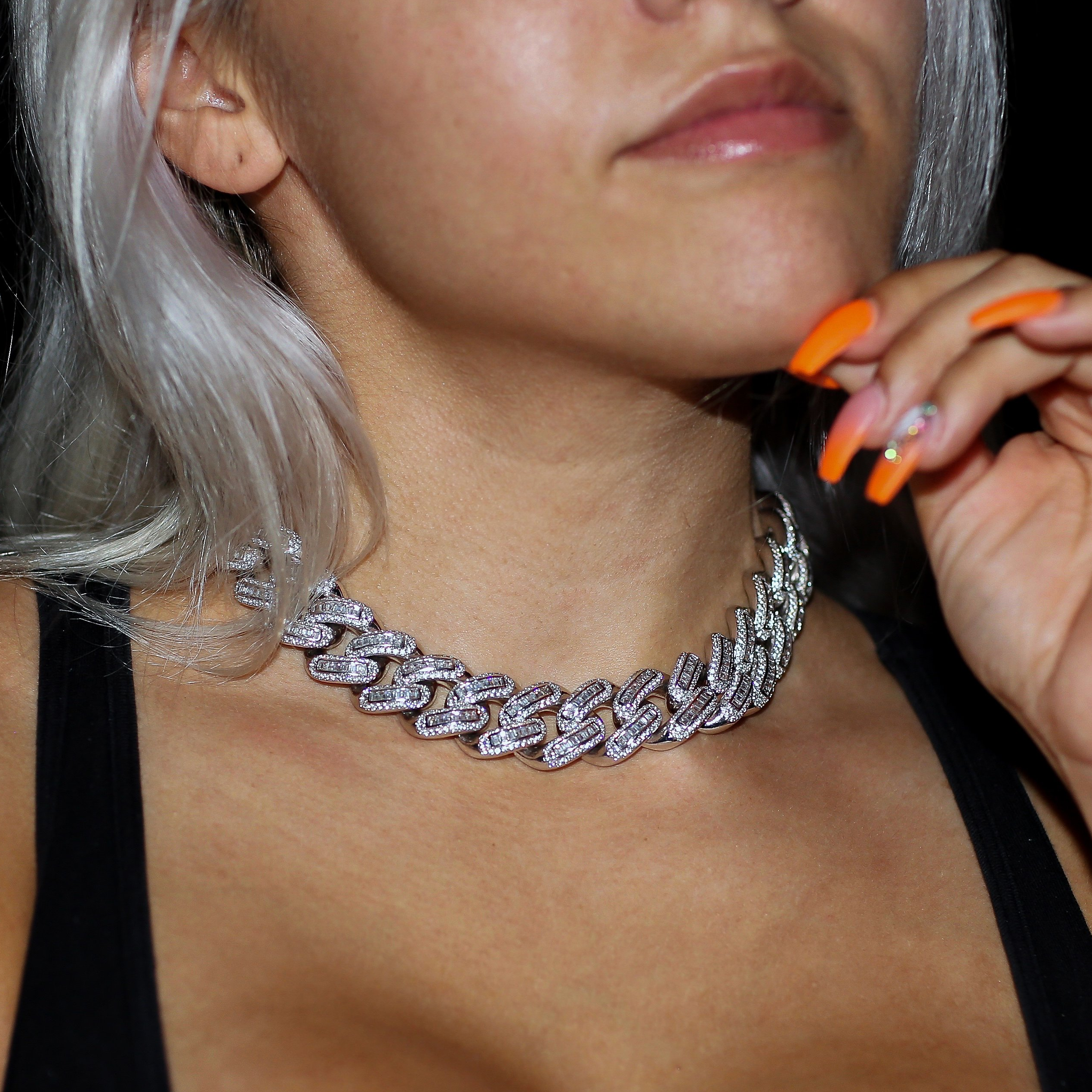 18mm Bugatti Link Choker/ Necklace - 18K White Gold · female-model