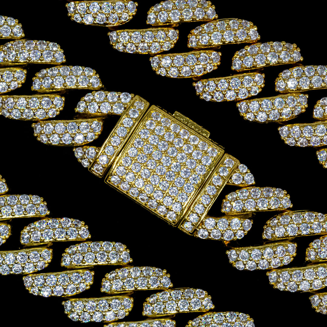 18mm Flower Set Cuban Link Chain - 18K Yellow Gold · male-model