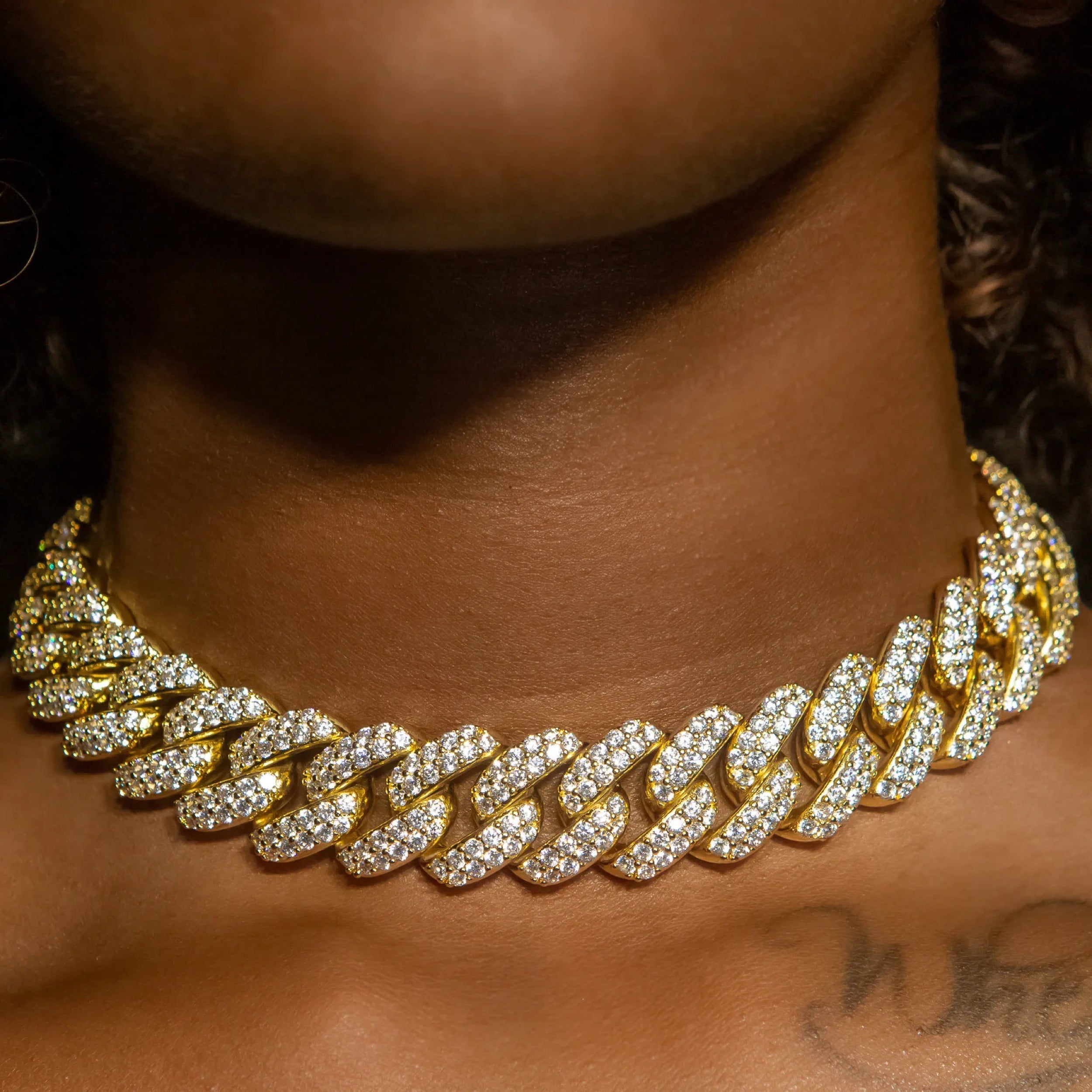 18mm Flower Set Cuban Link Choker/ Necklace in Yellow Gold · female-model