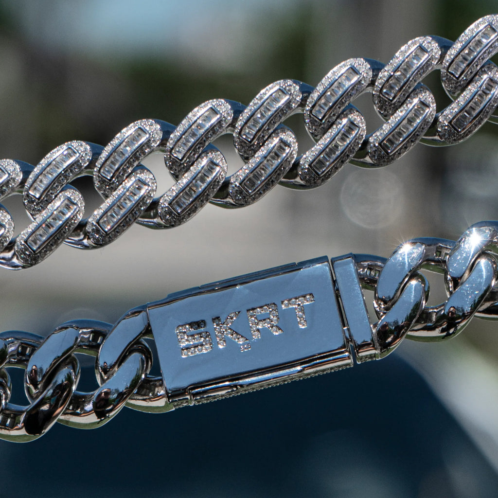 18mm White Gold Bugatti Link Bracelet