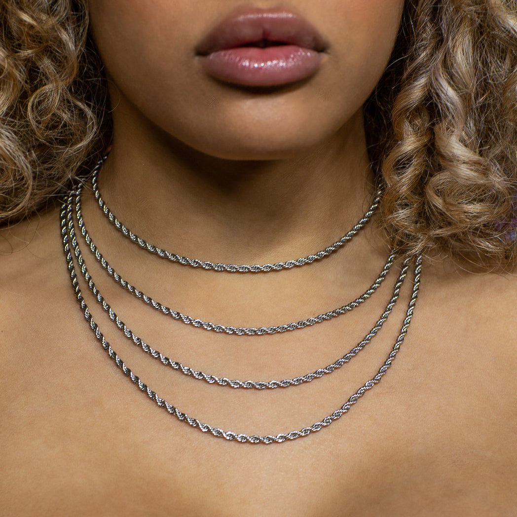 3mm White Gold Rope Choker/ Necklace in 18K White Gold | SKRT® · female-model