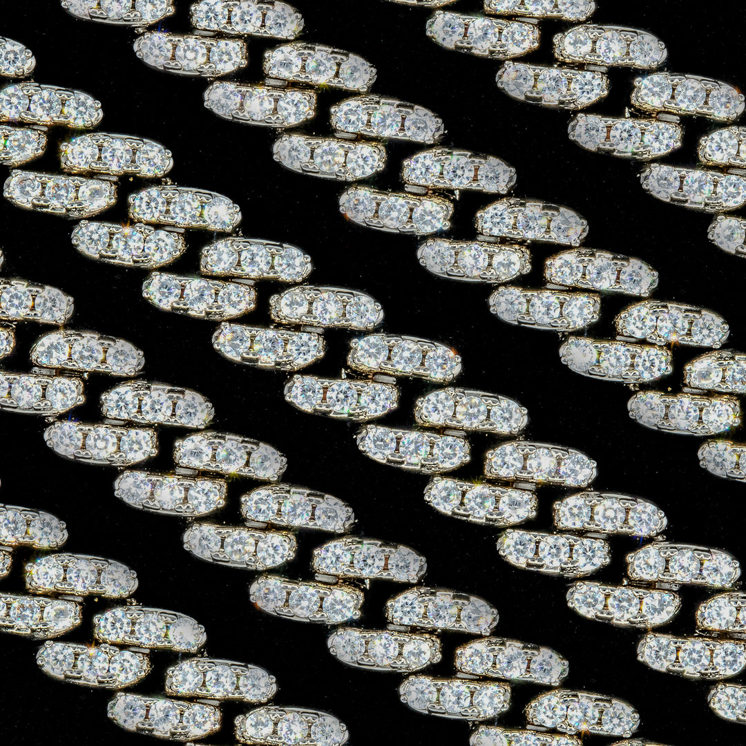 8mm Cuban Link Choker/Necklace in 18K White Gold · female-model