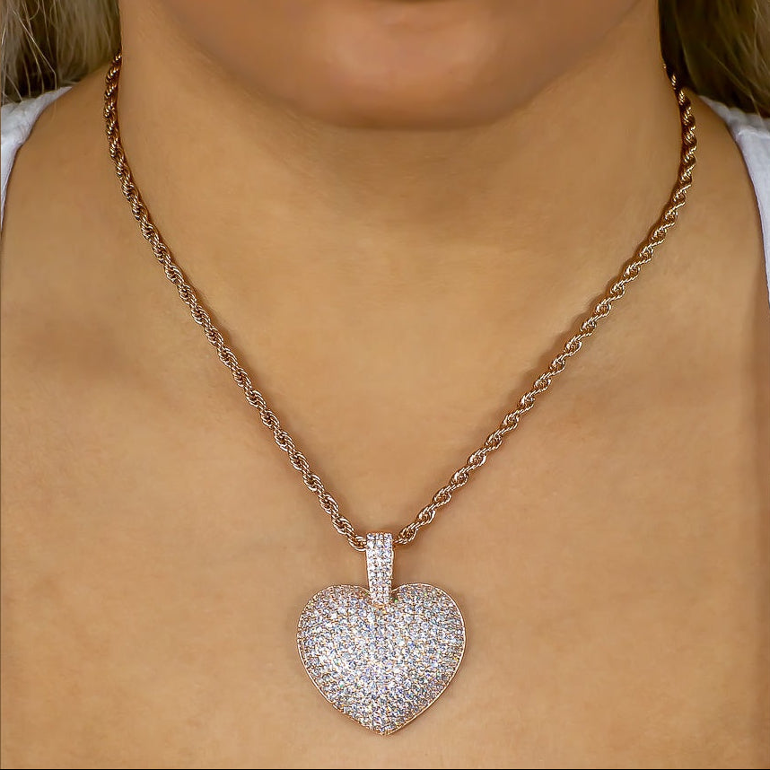 Diamond Heart in 18K Rose Gold - product image · female-model