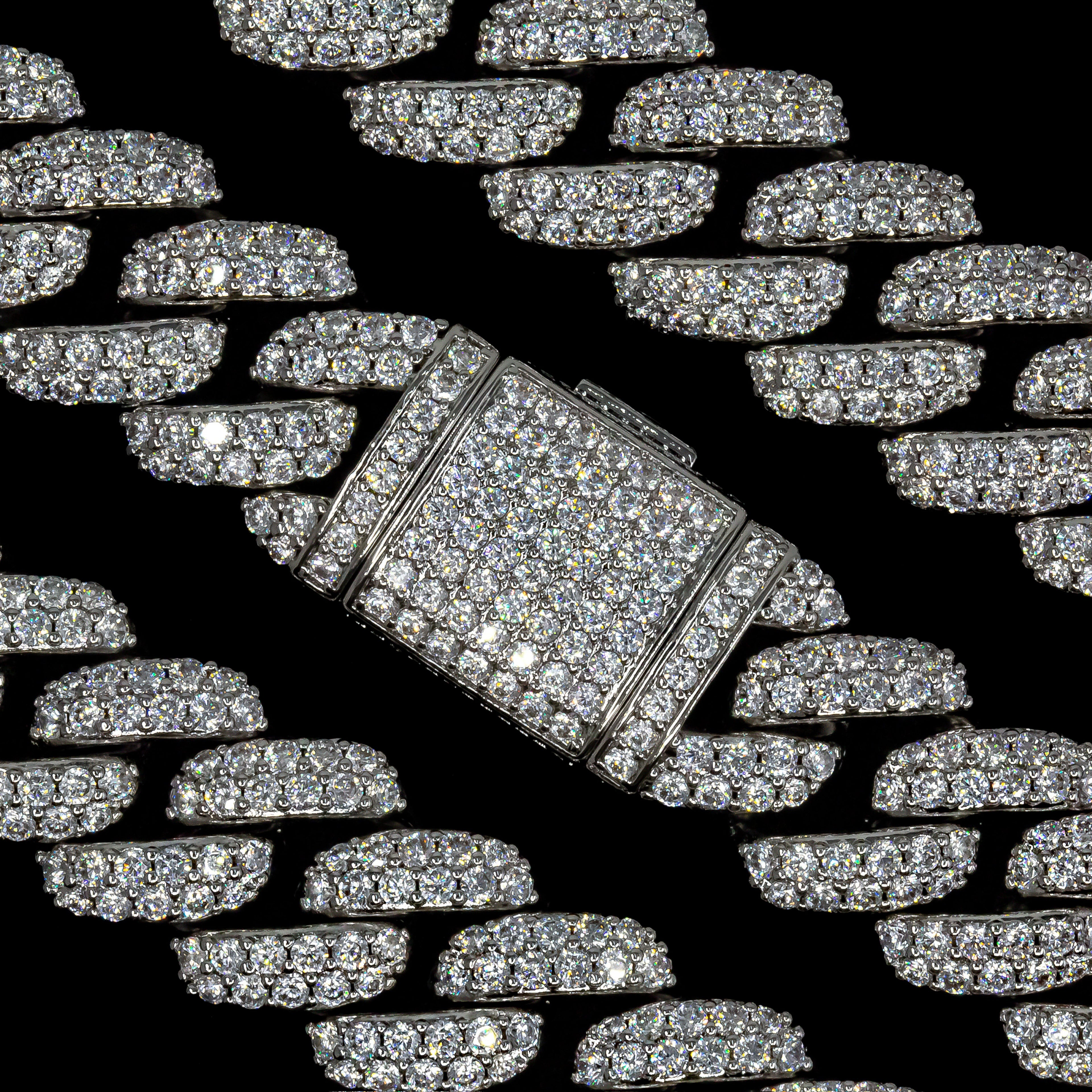 18mm White Gold Flower Set Cuban Link Bracelet
