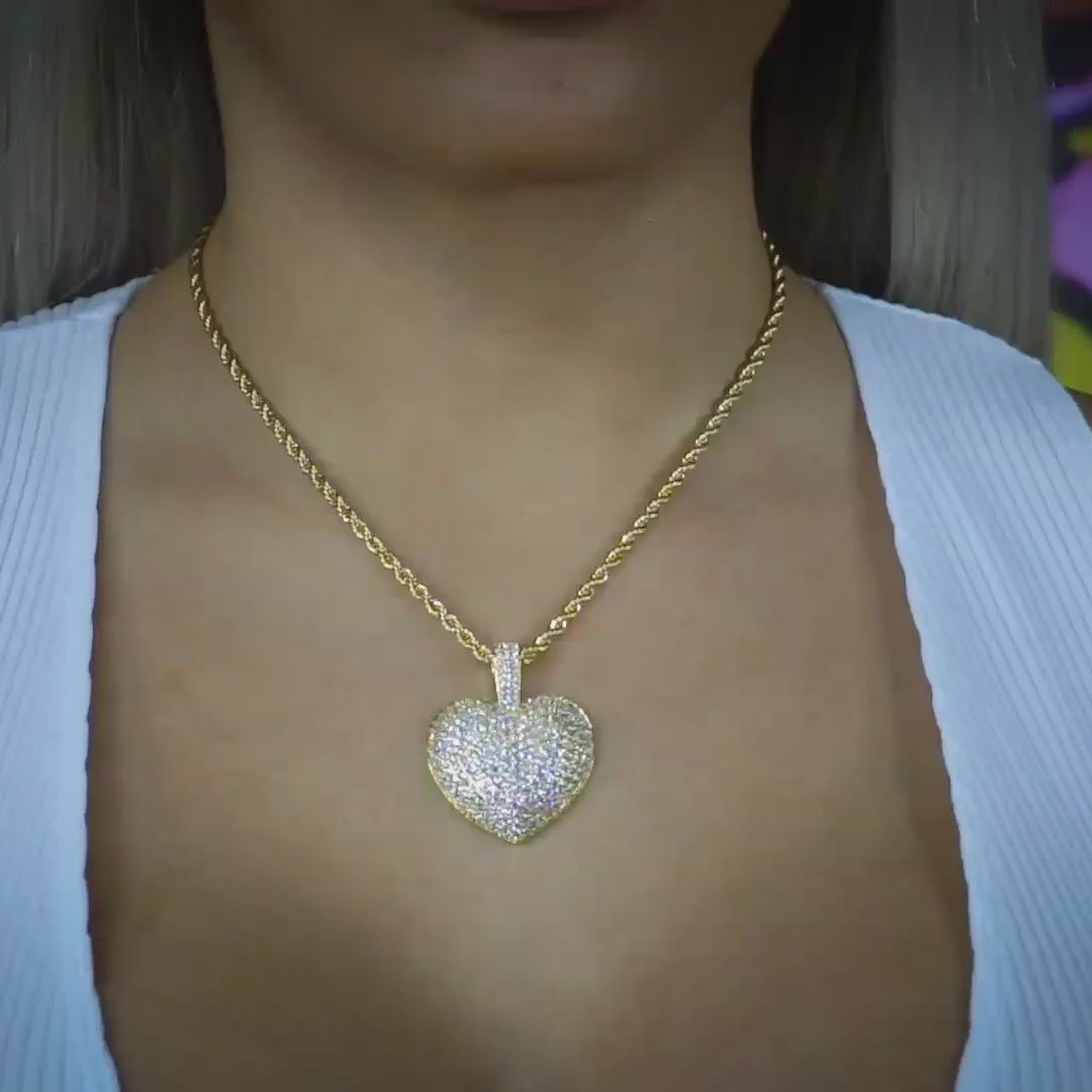 Diamond Heart Pendant in Yellow Gold
